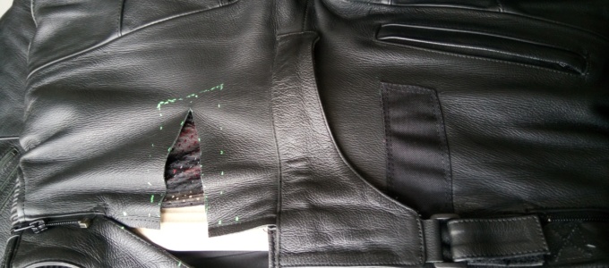 Increase waist in leather trousers